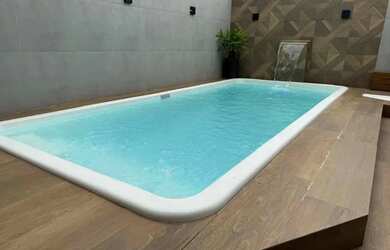 Imagem: A casa possui 2 Dormitórios, 2 Banheiros, 200m² de Área e