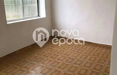 Imagem: A casa possui 5 Dormitórios, 5 Banheiros, 2 Vagas na garagem