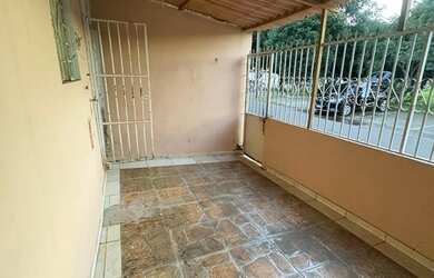 Imagem 2: ALUGO CASA CUZEIRO VELHO. Varanda, 1 Banheiroe1 Dormitório