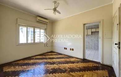 Imagem: O apartamento para alugar possui 3 Dormitórios, 1 Banheiro