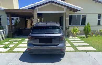 Imagem: A casa em condomínio possui 3 Dormitórios, 3 Banheiros, 2