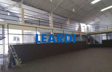 Imagem: O depósito possui 650m² de Área e está localizado em Vila