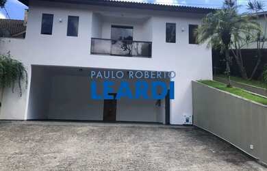 Imagem: A casa em condomínio possui 3 Dormitórios, 3 Banheiros, 3