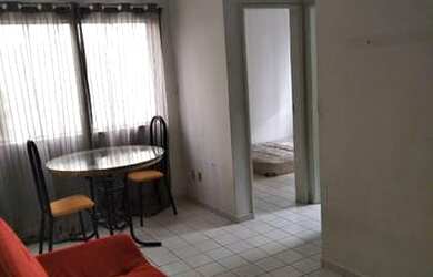 Imagem: O apartamento possui 2 Dormitórios, 1 Banheiro, 1 Vaga na garagem