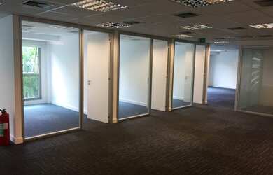 Imagem 11: Andar/laje corporativa para aluguel possui 470 metros quadrados