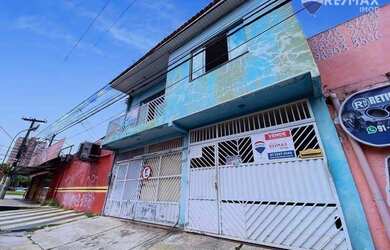 Imagem: A casa possui 3 Dormitórios, 2 Banheiros, 1 Vaga na garagem