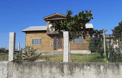 Imagem: Casa para venda tem 140 metros quadrados com 2 quartos em Alto