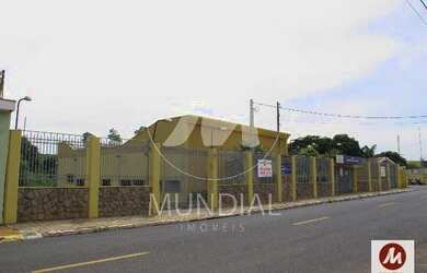 Imagem: O depósito possui 5 Vagas na garagem, 505m² de Área e está