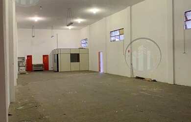 Imagem 4: Galpão, 680 m² no Socorro