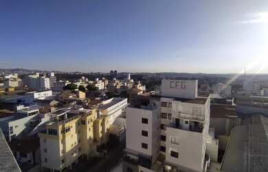 Imagem: O apartamento na cobertura possui 3 Dormitórios, 3 Banheiros