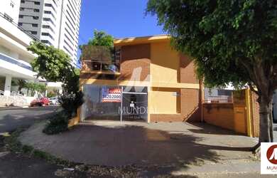 Imagem: O depósito possui 4 Vagas na garagem, 211m² de Área e está