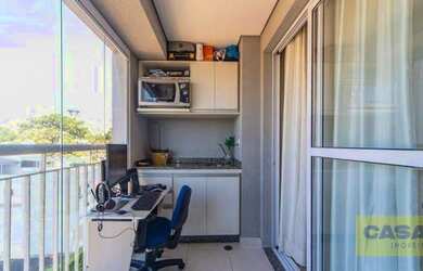 Imagem: O apartamento possui 3 Dormitórios, 1 Banheiro, 1 Vaga na garagem