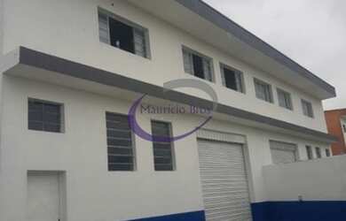 Imagem: O depósito possui 5 Vagas na garagem e 1000m² de Área e está