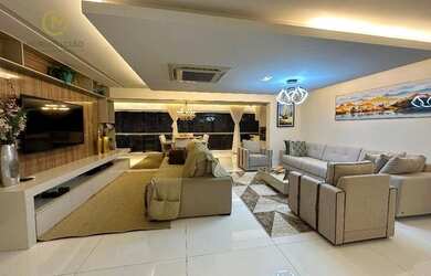 Imagem: O apartamento possui 4 Dormitórios, 4 Banheiros, 3 Vagas na