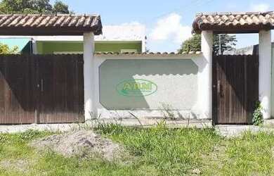 Imagem: A casa possui 1 Dormitório, 1 Banheiro, 1 Vaga na garagem e