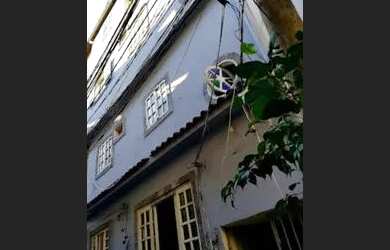 Imagem: A kitnet possui 1 Dormitório, 1 Banheiro e está localizado