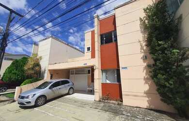 Imagem: Casa de condomínio sobrado para venda tem 190 metros quadrados