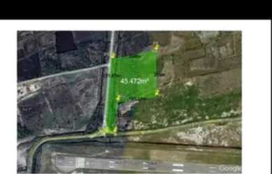 Imagem: O terreno possui 45.472m² de Área e está localizado em Campos