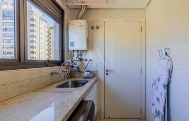 Imagem 15: Apartamento exclusivo em Mont Serrat com 3 suítes e vista panorâmica