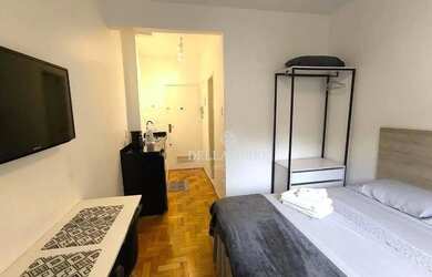 Imagem: A kitnet possui 1 Dormitório, 1 Banheiro, 1 Vaga na garagem