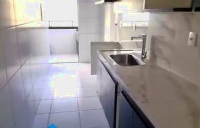 Imagem: O apartamento possui 3 Dormitórios, 2 Banheiros, 1 Vaga na