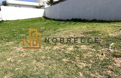 Imagem: O terreno possui 490m² de Área e Imóvel novo e está localizado