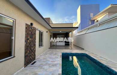 Imagem: A casa em condomínio possui 3 Dormitórios, 5 Banheiros, 2