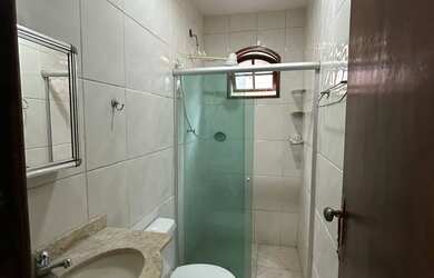 Imagem 2: OPORTUNIDADE CASA COM 2 QUARTOS, COZINHA AMERICANA E ÁREA DE SERVIÇO