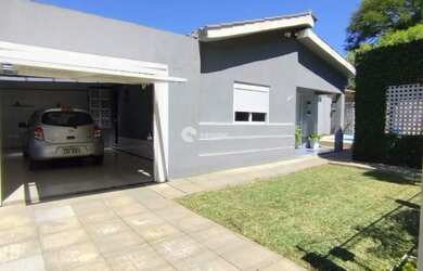 Imagem 4: Casa com piscina no Parque Pinheiro Machado