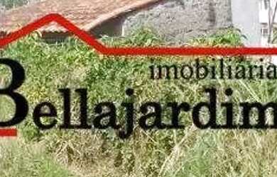 Imagem: O terreno possui 214m² de Área e está localizado em Vila