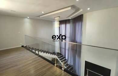 Imagem: A casa em condomínio possui 4 Dormitórios, 4 Banheiros, 4