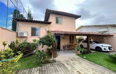 Imagem: O apartamento possui 2 Dormitórios, 2 Banheiros e 190m² de