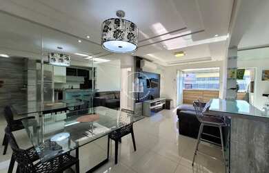 Imagem: O apartamento possui 2 Dormitórios, 2 Banheiros, 1 Vaga na