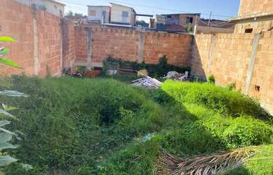 Imagem: O terreno está localizado em Inhoaíba, Rio de Janeiro à venda