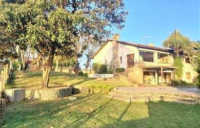 Imagem: O terreno possui 2.641m² de Área e está localizado em Granja