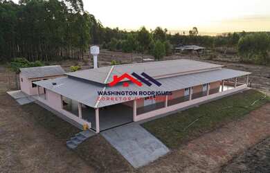 Imagem: A fazenda possui 20.000m² de Área, Imóvel novo e está localizado