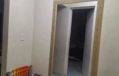 Imagem: O apartamento possui 2 Dormitórios, 1 Banheiro, 5 Vagas na