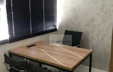 Imagem: O depósito possui 1 Vaga na garagem, 32m² de Área e está