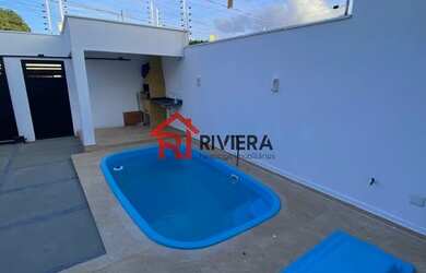 Imagem: A casa possui 3 Dormitórios, 3 Banheiros, 2 Vagas na garagem