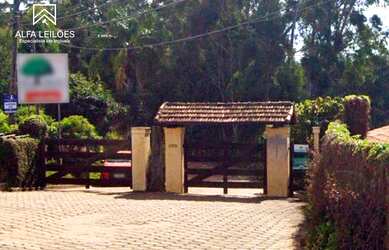 Imagem: A fazenda possui 155089m² de Área e está localizado em Fazenda