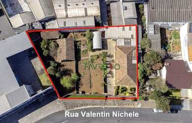 Imagem: O terreno possui 1.349m² de Área, Imóvel novo e está localizado