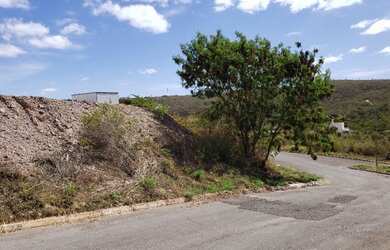 Imagem 3: Lote de esquina condominio Quatro Estações Jardim Botanico