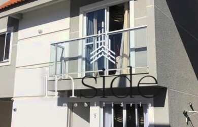 Imagem: A casa em condomínio possui 4 Dormitórios, 4 Banheiros, 2