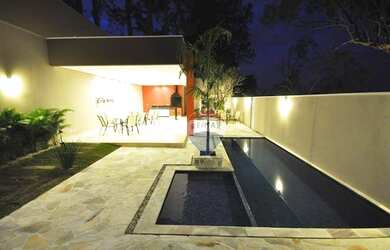 Imagem: A casa em condomínio possui 3 Dormitórios, 2 Banheiros, 2