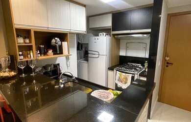 Imagem: O apartamento possui 2 Dormitórios, 2 Banheiros, 1 Vaga na