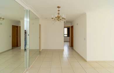 Imagem: O apartamento possui 3 Dormitórios, 3 Banheiros, 2 Vagas na