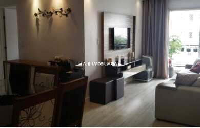 Imagem: O apartamento possui 2 Dormitórios, 1 Banheiro, 2 Vagas na