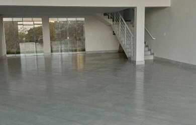 Imagem 7: Salão Dona Judith. 260m² de Áreae4 Vagas na garagem