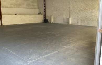 Imagem 3: Alugo galpão com amplo estacionamento no água verde Blumenau