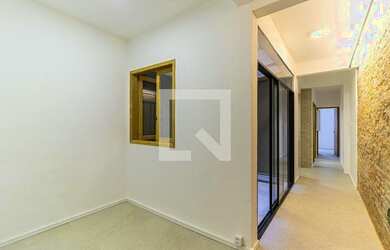 Imagem: O apartamento possui 2 Dormitórios, 1 Banheiro e 54m² de Área